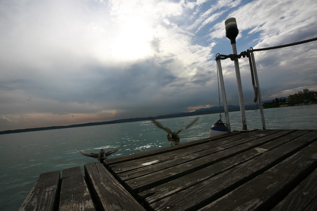 Hotel Catullo Sirmione Exterior foto